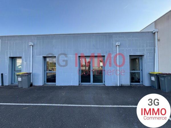 Location / Local Commercial à Niort (79000)