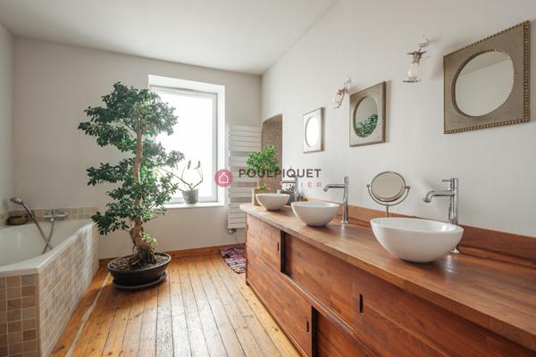 VERTOU - SUPERBE MAISON 4 PIECES - 124 m²