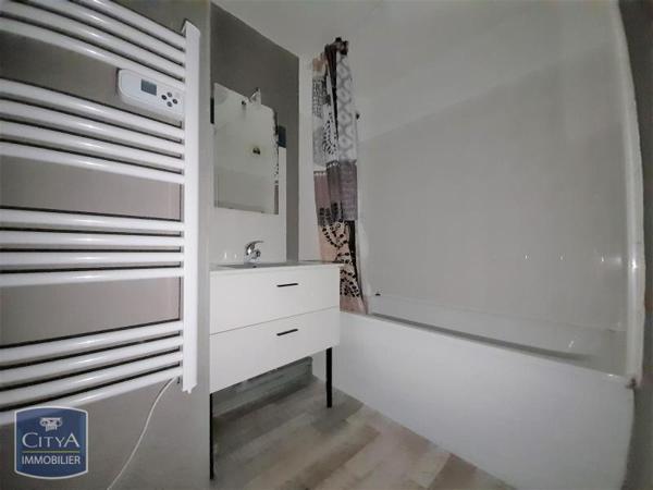 Appartement à louer 3 pièces 67m²