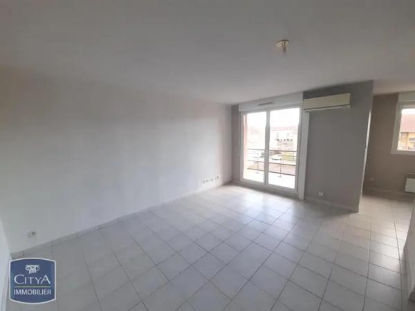 Appartement à louer 2 pièces 47.59m²
