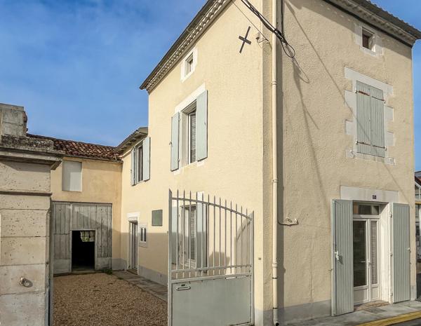 Maison à vendre à Mansle (16230) - Charente
