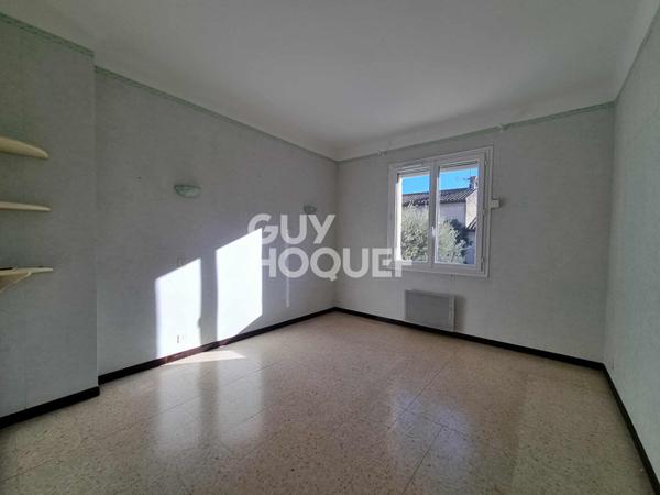 VILLA Le Thor 5 chambres sur 1 110 m² de terrain