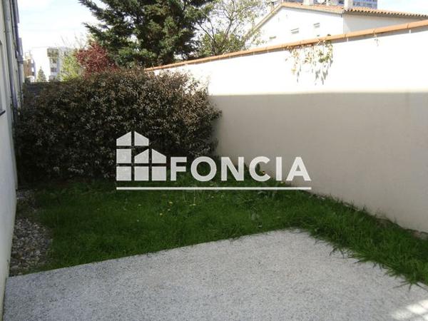 Location Appartement 5 pièces 122.6 m² - 27 29 31 RUE DU LOT Toulouse 31100