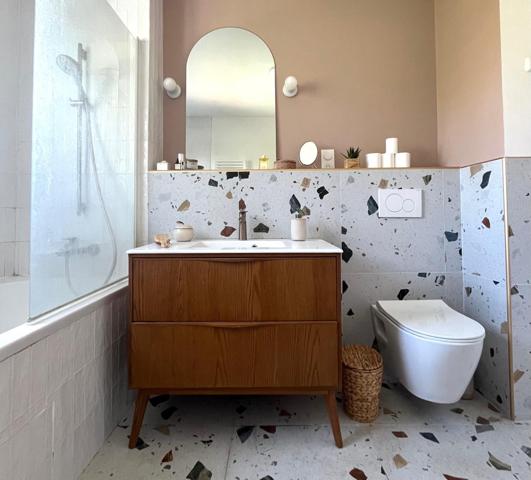 Le Crès:Magnifique Propriété Familiale  5 chambres , piscine, a trois minutes du Tram