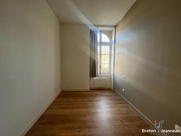 Appartement T4 avec garage - Laval - Centre Ville Rive droite