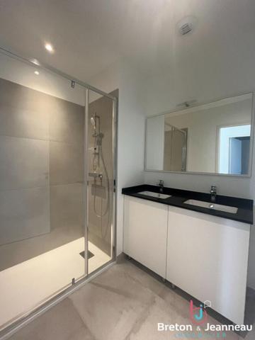 Appartement T4 avec garage - Laval - Centre Ville Rive droite