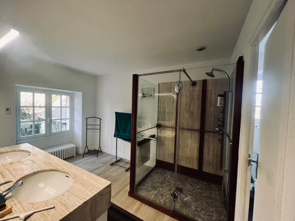 Propriete 300m² à 8 min Châtellerault nord