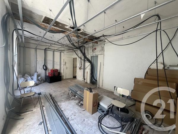 Appartement T2 à vendre  2 pièces - 42 m 2   MARSEILLE  - 13011