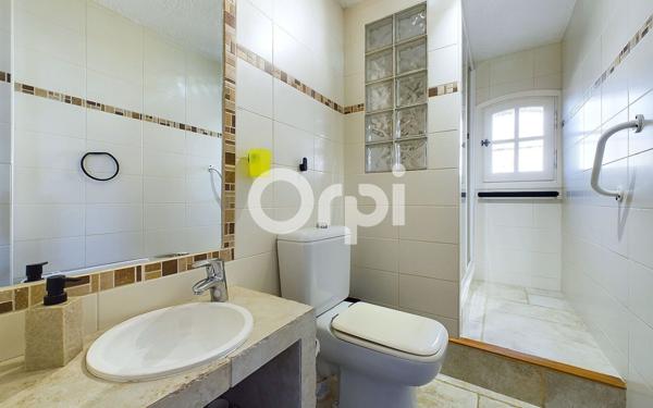 Maison à vendre    7 pièces •  Mandelieu-la-Napoule