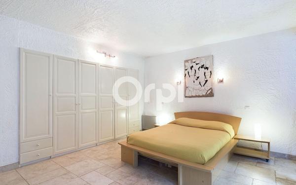 Maison à vendre    7 pièces •  Mandelieu-la-Napoule