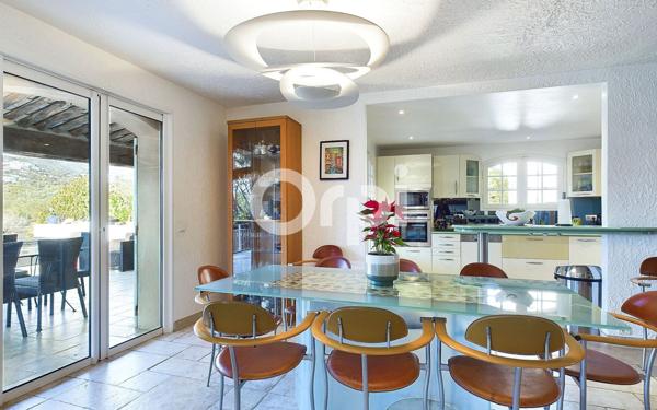 Maison à vendre    7 pièces •  Mandelieu-la-Napoule