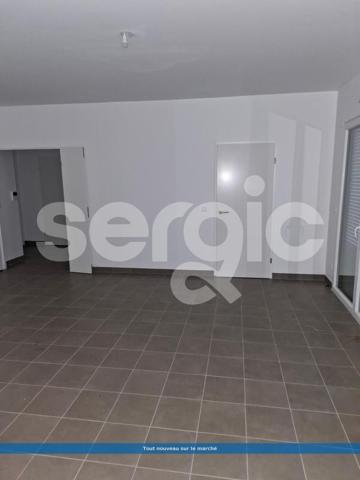 Location 2 Pieces 54 91100 Corbeil Essonnes 67 9406 01 0001