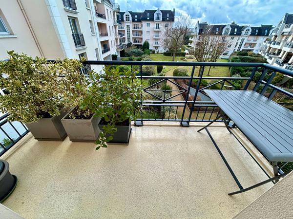 Appartement Poissy 4 pièce(s) 84m2 435 000 € **  - Référence  9043