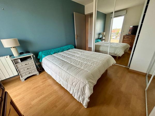 Appartement Poissy 4 pièce(s) 84m2 435 000 € **  - Référence  9043