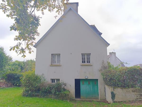 29520 Châteauneuf du Faou maison à rénover sous sol 1400 m² proche centre et commodités