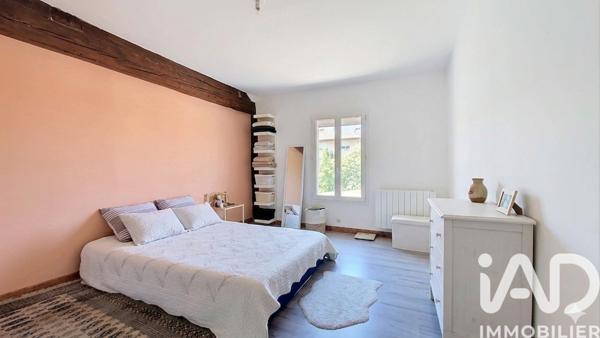 Maison à vendre 8 pièces 244,46 m² Saint-Cergues