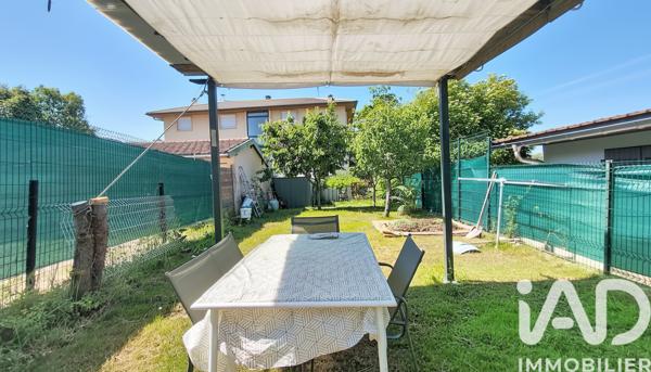 Maison à vendre 8 pièces 244,46 m² Saint-Cergues