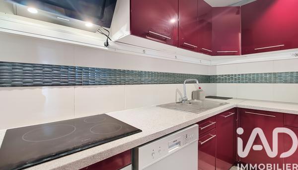 Maison à vendre 8 pièces 244,46 m² Saint-Cergues