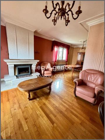 Maison à VILLENEUVE-SUR-YONNE, 89500 - 5 pièces 163m²