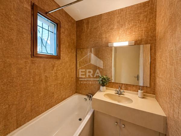 Appartement  Rez de jardin Golf Juan1 pièce(s) 20 m2