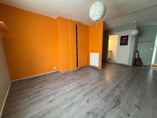 Maison 10 pièces à Linas (centre-ville) - 291 m² - Garage