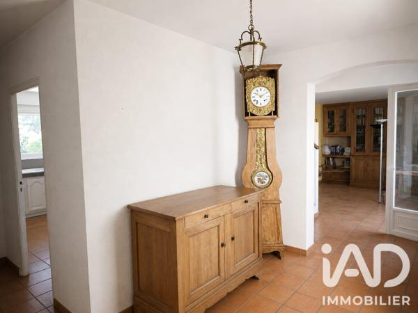Maison à vendre 7 pièces 151 m² Villeneuve-lès-Avignon