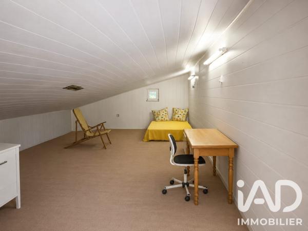 Maison à vendre 7 pièces 151 m² Villeneuve-lès-Avignon