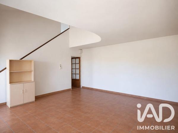 Maison à vendre 7 pièces 151 m² Villeneuve-lès-Avignon