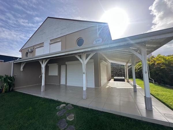 BAISSE DE LOYER !! A LOUER JOLIE VILLA T4 R+1 DANS LOTISSEMENT RESIDENTIEL A  PETIT-BOURG.