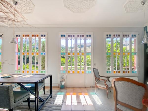 Maison 6 pièces - 236 m² Bien prestige