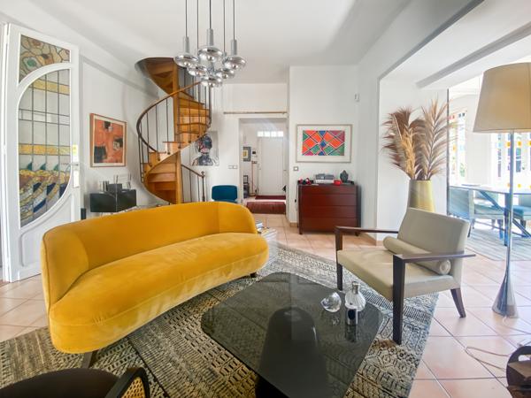 Maison 6 pièces - 236 m² Bien prestige