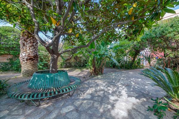 Maison 6 pièces - 236 m² Bien prestige