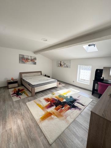 Bram : maison T5 avec jardin clôturé et garage en parfait état. Bram (11150)