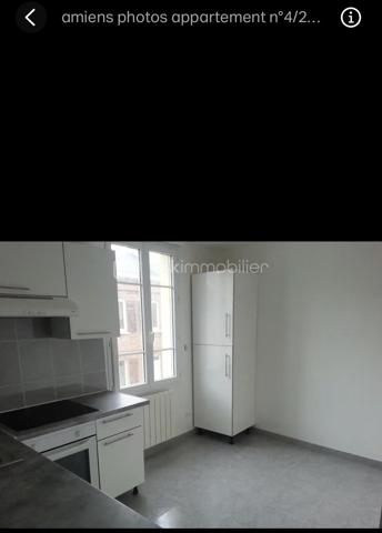 ✨Investisseurs contactez moi rapidement !

Immeuble de rapport clé en main, aucun travaux à prévoir. 
Ensemble immobilier composé de 5 logements : 1 studio et 4 T2 loués. 
Un garage, une cour commune très propre. 
Pas de copropriété.
Chauffage électrique. 
DPE en cours. 
Taxe foncière : 3476€

✨À saisir rapidement ✨
☎️ 07-86-31-59-48
