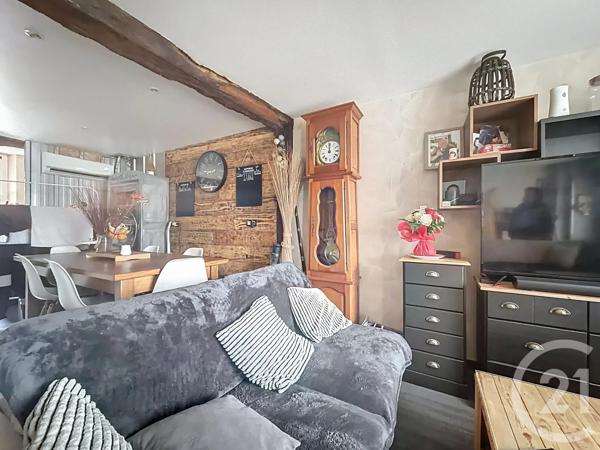 Maison à vendre  4 pièces - 85,30 m 2   SAVERDUN  - 09