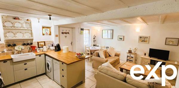 Maison de village en parfait état et caractère