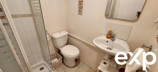 Maison de village en parfait état et caractère