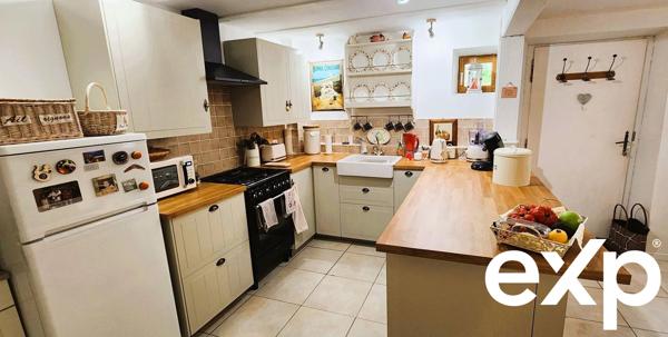 Maison de village en parfait état et caractère