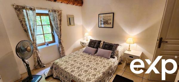 Maison de village en parfait état et caractère