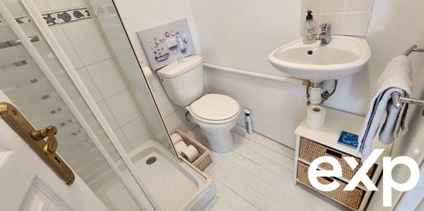 Maison de village en parfait état et caractère