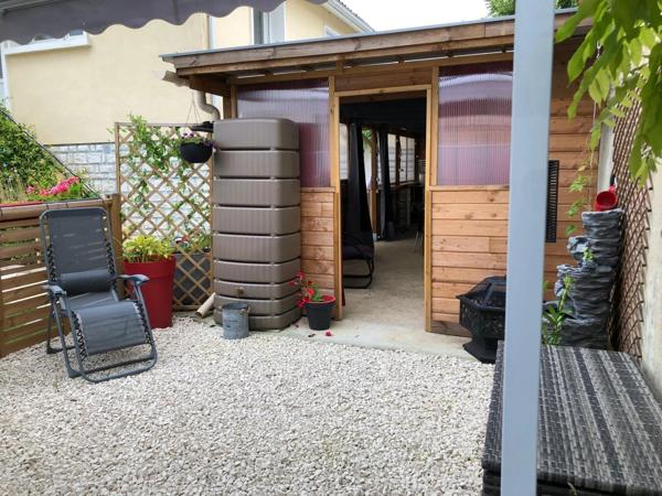Gond Pontouvre. Maison 121 m² avec garage et dépendances