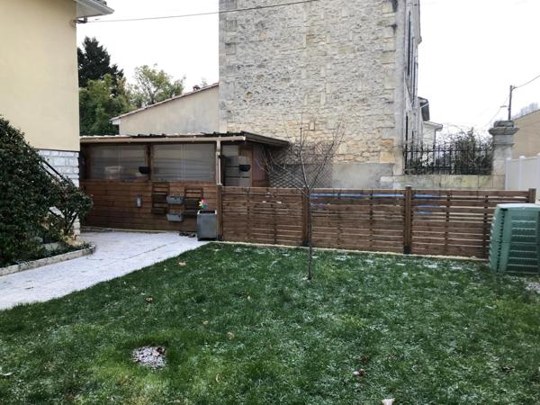 Gond Pontouvre. Maison 121 m² avec garage et dépendances