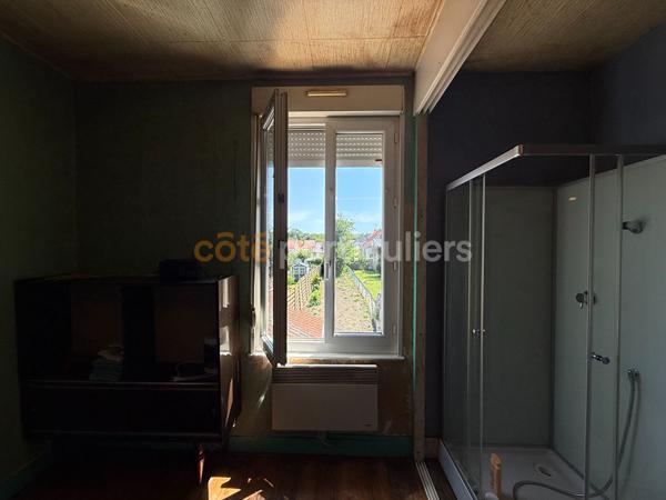 Vente
                Maison75 m² - 4 Pièces -
                    SAINT POL SUR TERNOISE (62130)