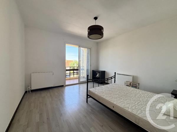 Maison à vendre  4 pièces - 124,41 m 2   AGDE  - 34