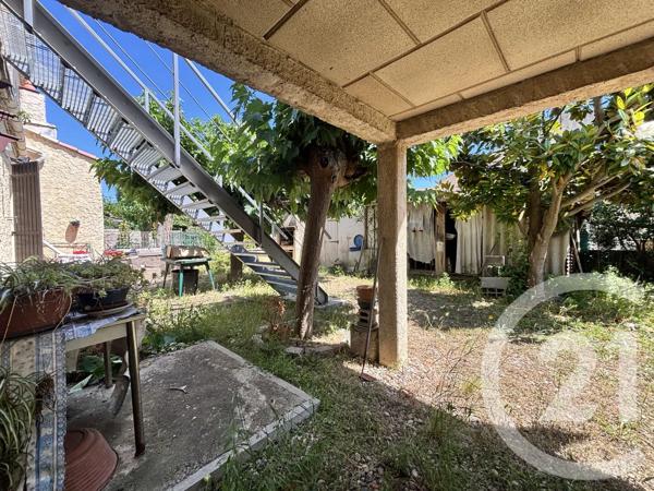 Maison à vendre  4 pièces - 124,41 m 2   AGDE  - 34
