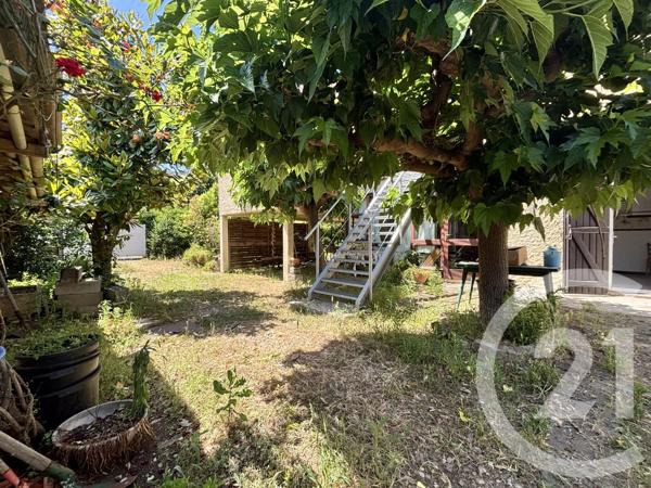 Maison à vendre  4 pièces - 124,41 m 2   AGDE  - 34