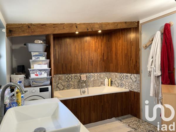 Maison à vendre 5 pièces 105 m² Saint-Étienne-de-Montluc