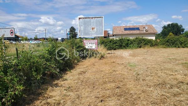 Terrain de 3 560 m²