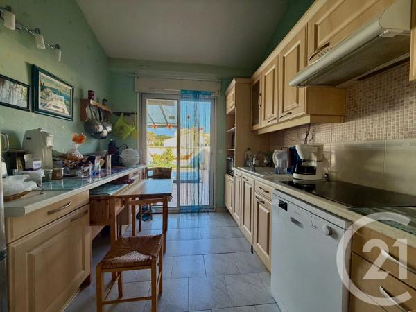 Maison à vendre  4 pièces - 106,63 m 2   AGDE  - 34