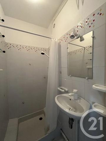 Appartement F4 à vendre  5 pièces - 100,10 m 2   CAUTERETS  - 65
